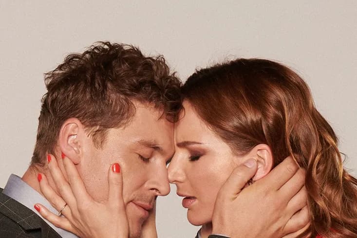 Dwoje na huśtawce spektakl - emocjonująca historia miłości i straty Dwoje na huśtawce spektakl - emocjonująca historia miłości i straty