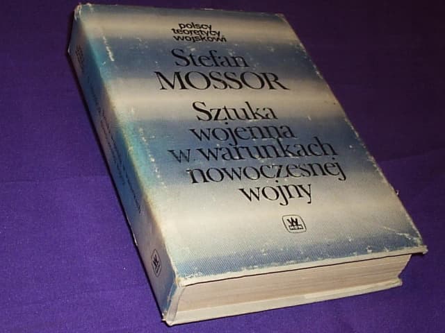 Sztuka wojenna w warunkach nowoczesnej wojny: kluczowe strategie i analizy Sztuka wojenna w warunkach nowoczesnej wojny: kluczowe strategie i analizy
