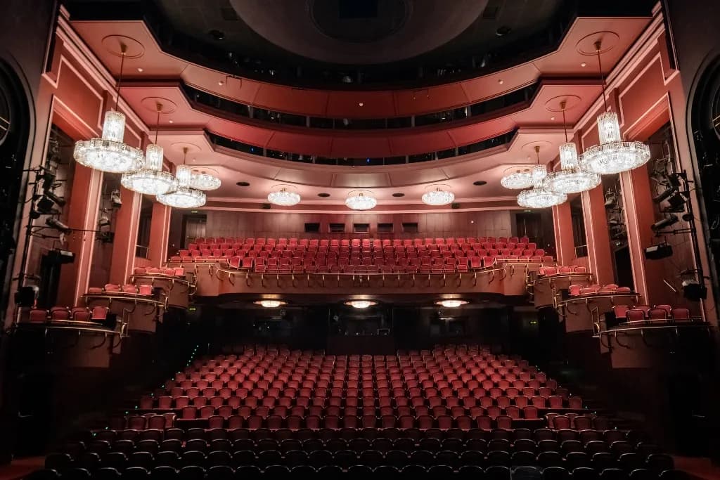 Teatr Narodowy Sala Bogusławskiego: Idealne miejsce na wydarzenia Teatr Narodowy Sala Bogusławskiego: Idealne miejsce na wydarzenia