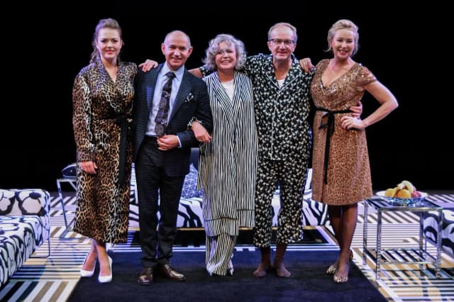 Obsada spektaklu pomoc domowa – kto występuje w tej farsie? Obsada spektaklu pomoc domowa – kto występuje w tej farsie?