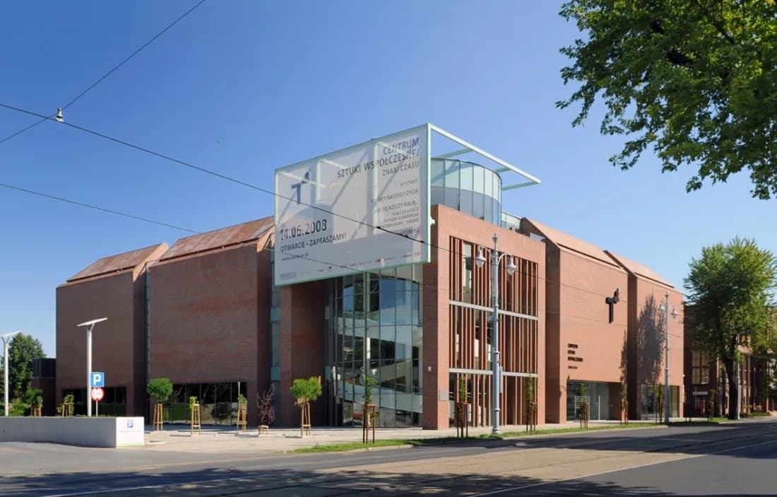 Muzeum sztuki nowoczesnej Toruń: odkryj fascynujące wystawy i wydarzenia Muzeum sztuki nowoczesnej Toruń: odkryj fascynujące wystawy i wydarzenia