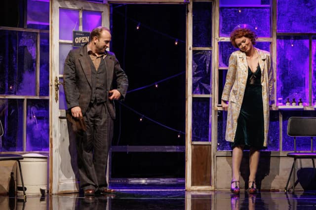 Repertuar teatru 6 piętro: spektakle, które musisz zobaczyć Repertuar teatru 6 piętro: spektakle, które musisz zobaczyć