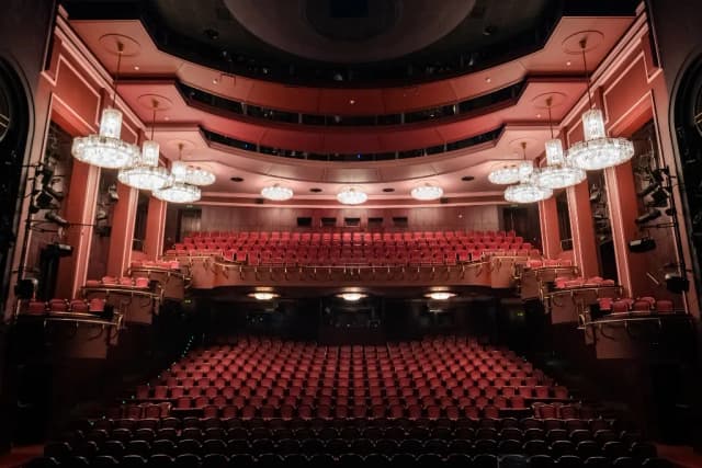 Teatr Narodowy Scena przy Wierzbowej - repertuar, bilety i dostępność Teatr Narodowy Scena przy Wierzbowej - repertuar, bilety i dostępność