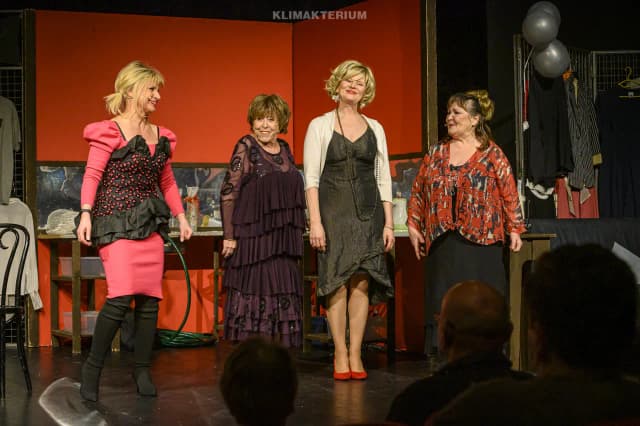 Poznaj obsadę spektaklu Klimakterium i ich niezapomniane role Poznaj obsadę spektaklu Klimakterium i ich niezapomniane role