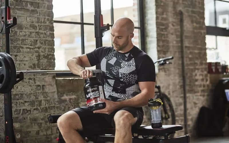 Odżywki na rzeźbę brzucha: skuteczne wsparcie w redukcji tkanki tłuszczowej Odżywki na rzeźbę brzucha: skuteczne wsparcie w redukcji tkanki tłuszczowej